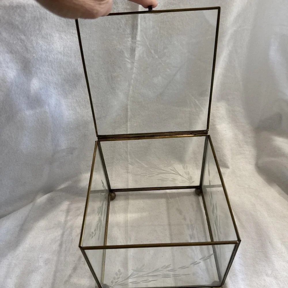 Vtg Brass & Etched Glass Display Case Jewelry Box Tabletop Floral Deco Case 6